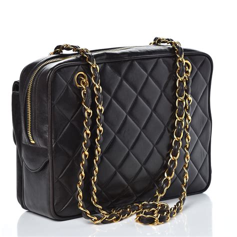 black chanel lambskin bag